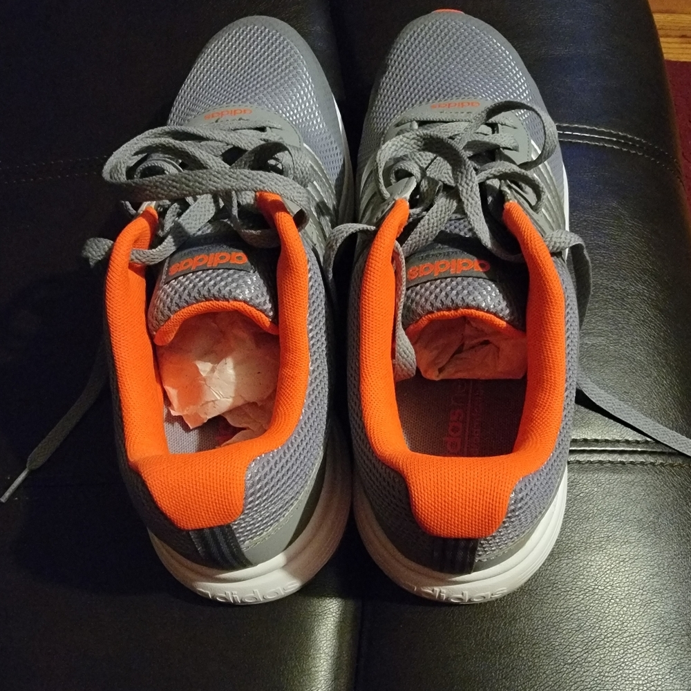 Men's Adidas sneakers